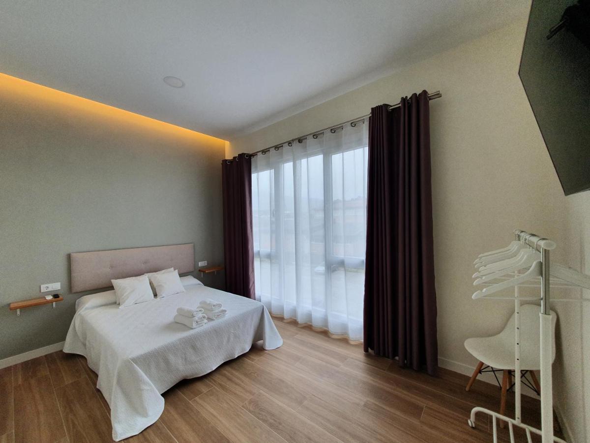 Redondela Apartments - Bedroom, Bathroom & Kitchen 외부 사진